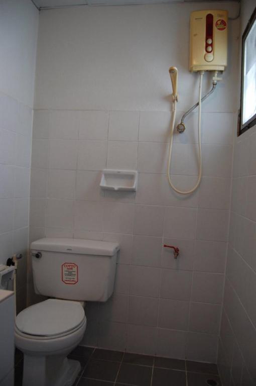 Veerachai Court Чиангмай Екстериор снимка